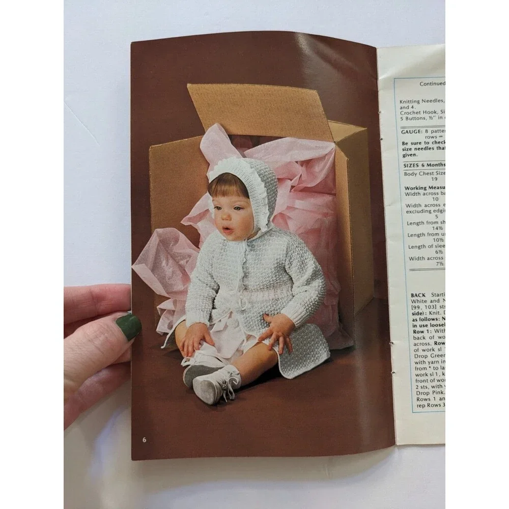 Coats & Clark's Book No. 299 Babies Handle with‎ Care VTG 1981 Red Heart Booklet